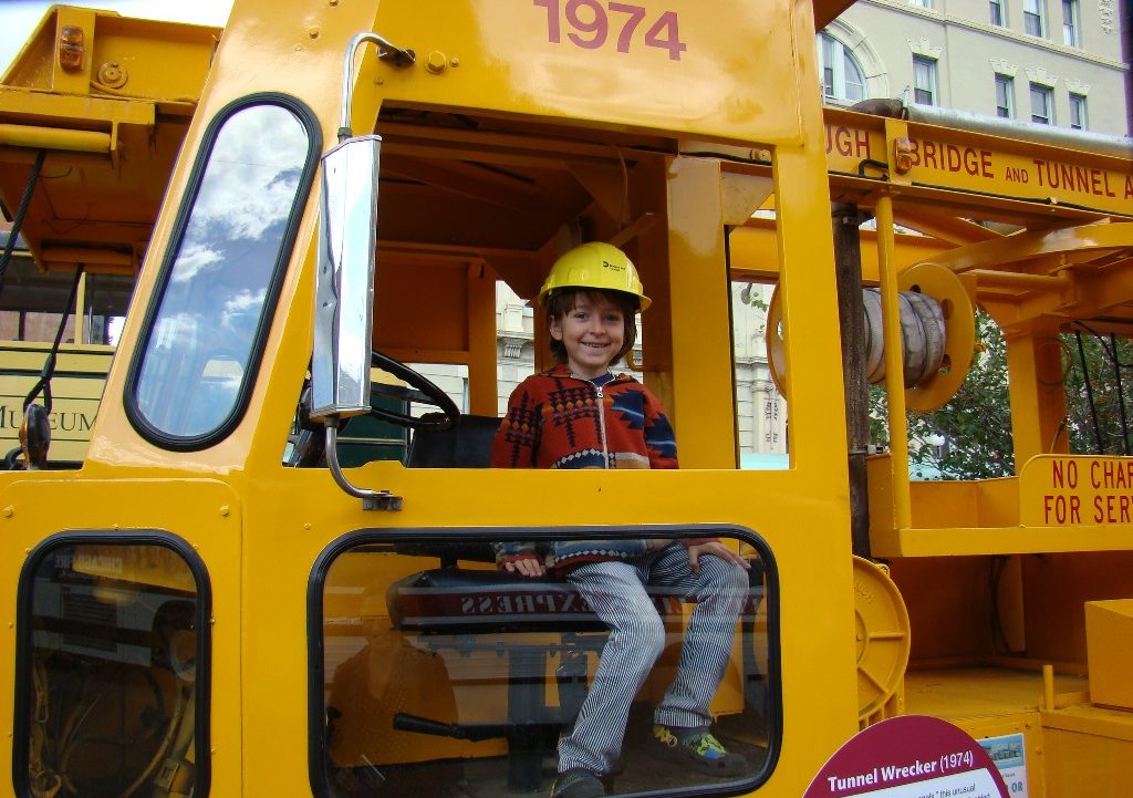 Bus Festival Tunnel Wrecker