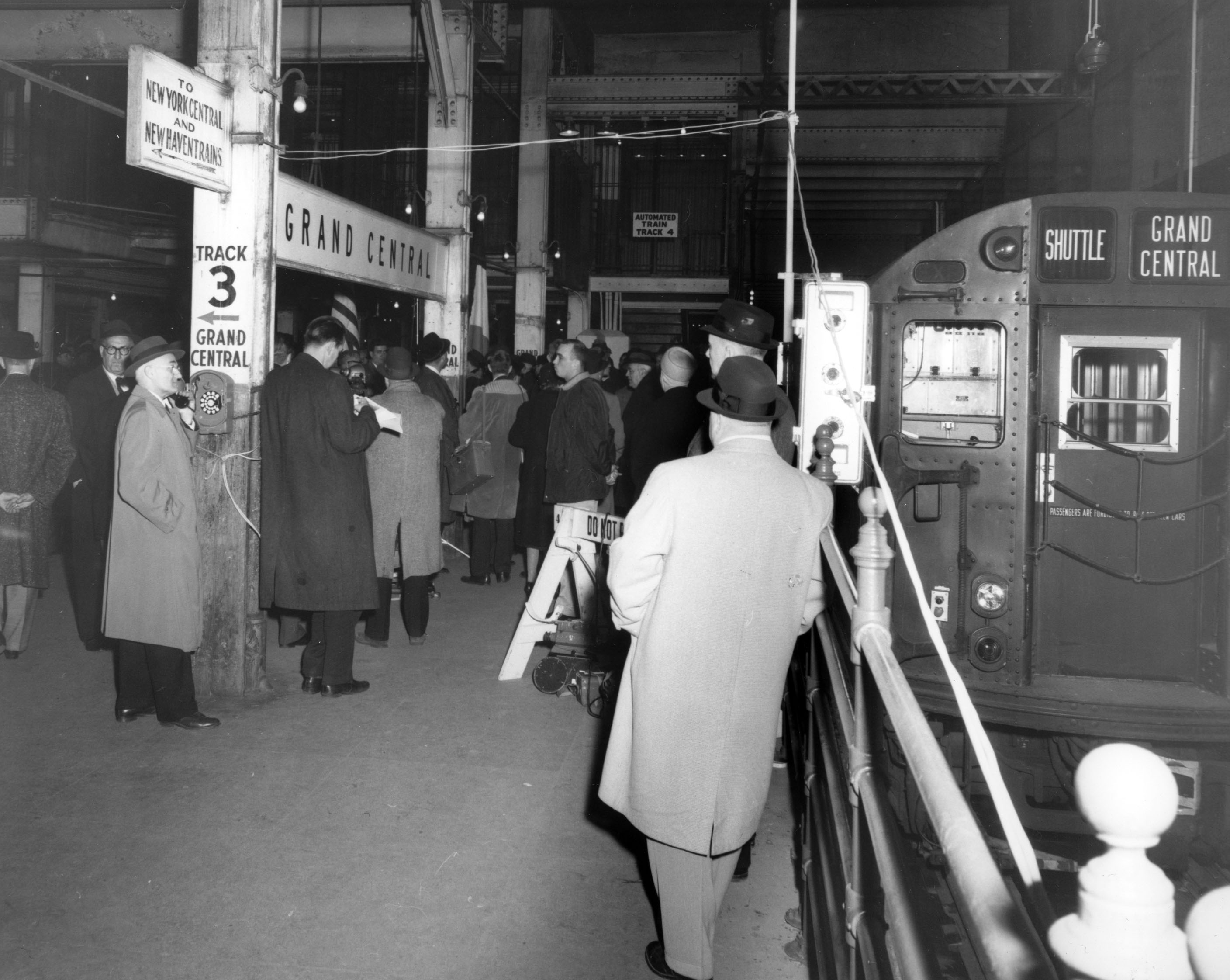 Opening Ceremony for the automated shuttle at Grand Central Station, January 1962 Object ID: 2005.48.287