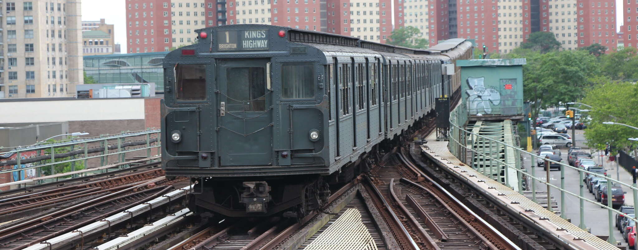 1930s R1/9 cars on a Transit Museum Nostalgia Ride