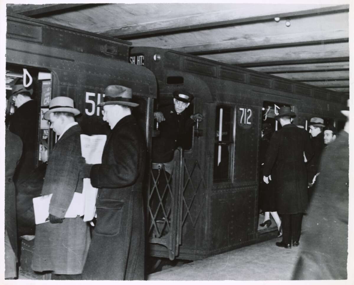 R-4 cars in service, 1936
