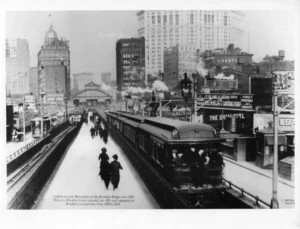 Looking Towards Manhattan on the Brooklyn Bridge
New York Transit Museum Collection
