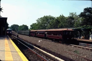 R1/9s and BU Gate Cars on a Nostalgia Ride
Photograph by Ralph Curcio
New York Transit Museum Collection
