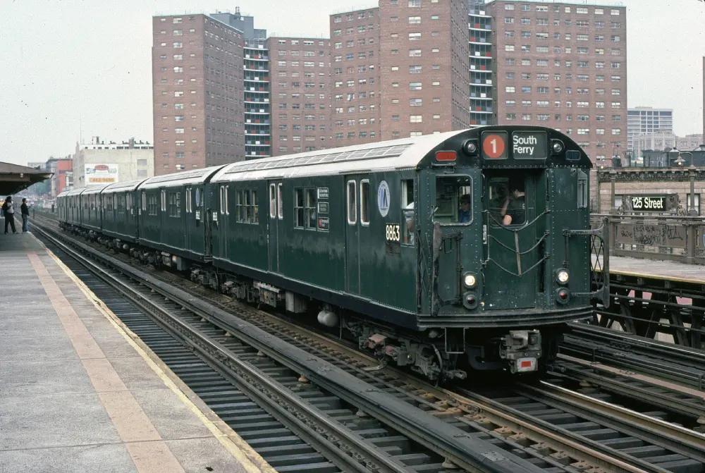 R-33s in “Green Hornet” livery, 1987
