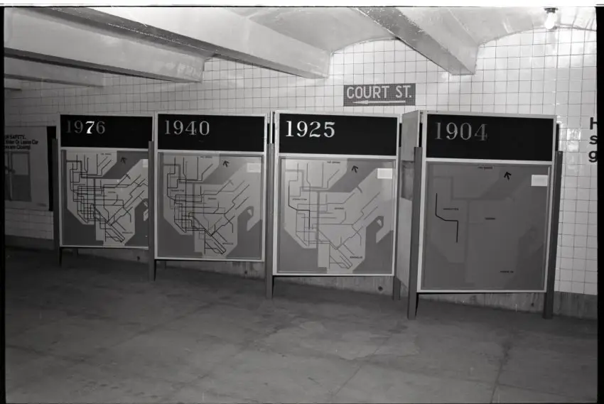 Map display in 1976